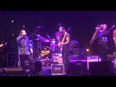 Bruce Springsteen and Southside Johnny: I Don't Want to Go Home, Stone Pony, July 6, 2019