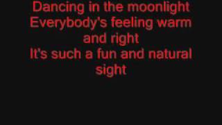 Alyson Stoner Dancin' in the Moonlight  (WITH LYRICS)