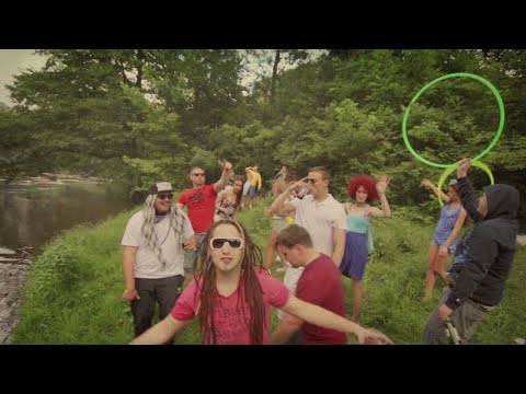 Video thumbnail for Živimo noću