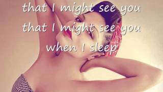 Purity Ring - Belispeak Lyrics.