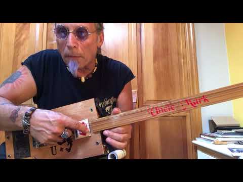 Who do you love Bo Diddley easy beginner one chord lesson for fretless 3 string Cigar Box Guitars