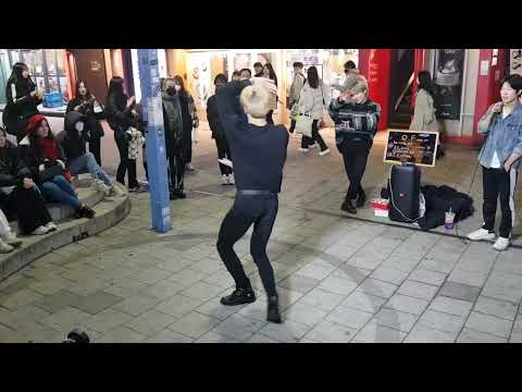 20230131 190405 #ONE of# NewJeans - Ditto