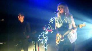 Ladyhawke Live - love don&#39;t live here anymore - 15/05/09