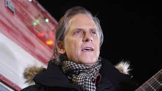 Calexico – “Happy Xmas (War Is Over)”