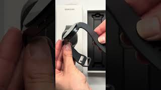 Samsung Galaxy Watch8 LTE 40 mm Silver (SM-L325FZSA) - відео 1