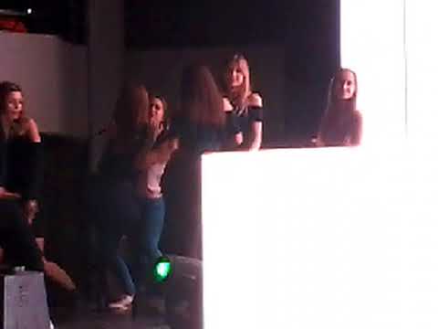 Kolcsey golyabal tanc a szinpadon 2017