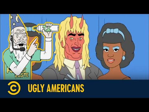 Das kleine Horrorschiff | Ugly Americans | S02E08 | Comedy Central Deutschland