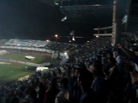 Avaí 3x2 Fluminense. Torcida do Avaí.