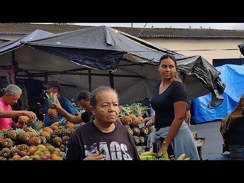 Veja os preços das frutas e verduras na# feira# livre de #Cajueiro