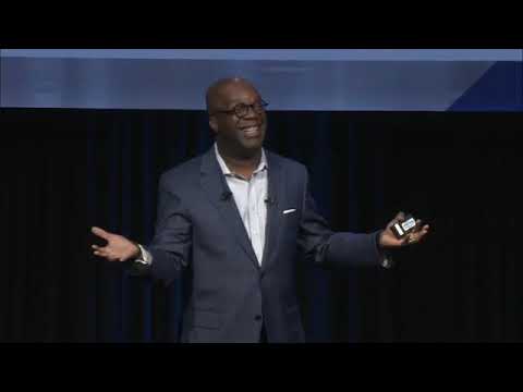 Be the Spark: Simon T. Bailey on Customer Experience Excellence | Live Keynote at Universal Orlando