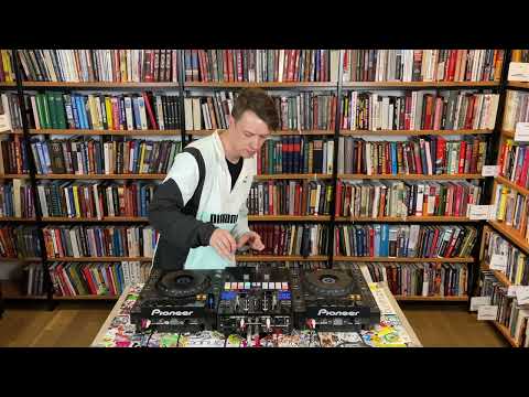 M83 - Midnight City & Dua Lipa feat DaBaby - Levitating feat DaBaby