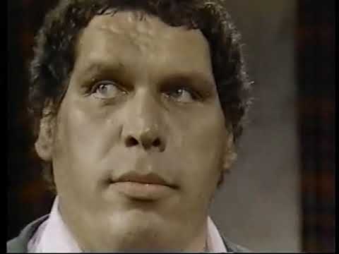 Lou Albano Confronts Andre the Giant on Piper's Pit - 3/7/87