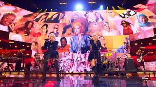 Cyndi Lauper &amp; Avril Lavigne - Girls Just Want To Have Fun (live at Rock &amp; Roll Hall of Fame 2025)