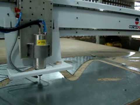 Cortemax - Router CNC Cortando Aço Galvanizado - Chapa nº 20
