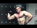 PUMP UP and posing Josef PT