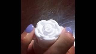 faze tari spuma in forma de floare