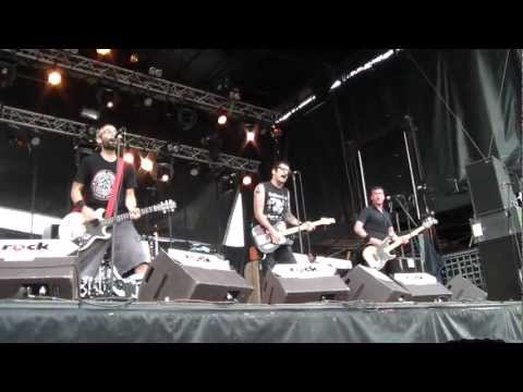 Uncommonmenfrommars - Live - World Entertainment & Evreryone's against me - Rock en Stock 2012