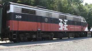 preview picture of video 'CT - Naugatuck Railroad - A Scenic Trip 2009 © RIRR Museum'