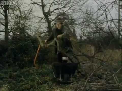 Neil & Yvonne Innes at home in 1983