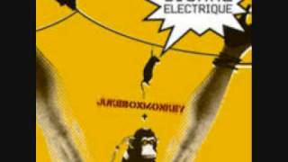 Signal Electrique-Game Over-Jukebox Monkey 2003-Expressillon.wmv