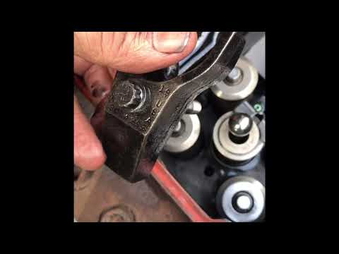 Cummins N14 Rocker Shaft and Rocker Box install. Part 1