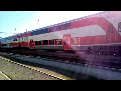 Vlaky: 361 001-1 na R 804 Urpín do Banskej Bystrice a OS 63 do Bratislavy