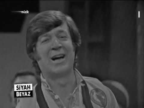 Arif Şentürk - Ramizem / Kalk gelin hanım / Dramanın İçinde Yaparlar Pazar 1981