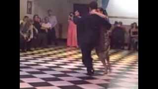 Video thumbnail for Guillermina Quiroga y Roberto Leiva @ milonga "Buenos Aires Hoy"; Roberto Alvarez "La Luciérnaga"