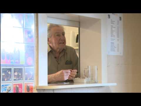 Frietbakker Rinus Kriek al 60 jaar bij GPC Vlissingen