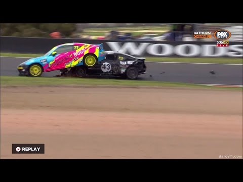 Toyota 86 Racing Series 2016. Race 2 Mount Panorama Circuit. Daniel Rein Ooi Crash & Finish