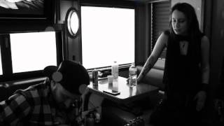 Stars in Stereo (Acoustic Bus Session) - Q103
