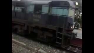 preview picture of video 'Seshadri Express entering Kakinada Town Station (Train No: 17210)'