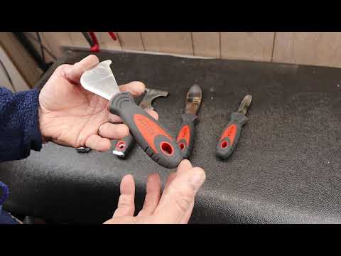 Blue Point Utility Knives: I'm glad I accidentally got the set. And I can't live without the US712