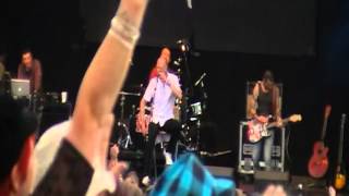 The end of Return of the Dread - Dreadzone @ Beautiful Days 2012