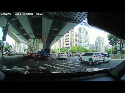 新北 新莊 汽車 車禍
