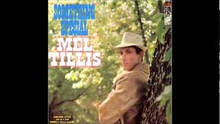 Mel Tillis - Am I Locking Someone In