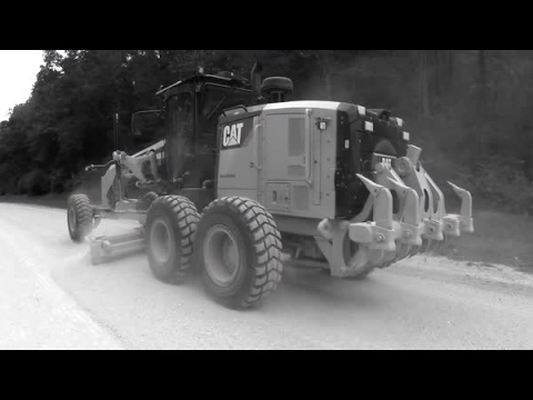 18 Motor Grader