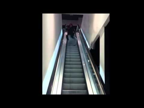 Donaeo- I'm fly music video