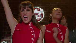 Glee - Full Performance of &quot;Gloria&quot; // 5x10