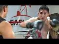LEO SANTA CRUZ THROWS EXPLOSIVE KO COMBINATIONS TRAINING FOR GERVONTA DAVIS ON THE MITTS!
