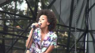 SOLANGE KNOWLES - DON&#39;T LET ME DOWN - MADE IN AMERICA FESTIVAL (BEST FOOTAGE)