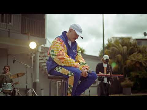 Avantdale Bowling Club - RENT TOO HIGH (Live)