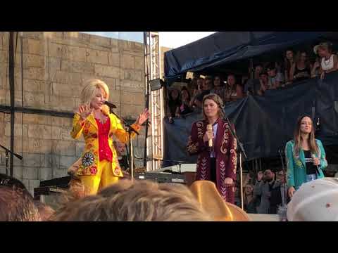 Dolly Parton sings ‘Just Because I’m a Woman’ with Brandi Carlile and the Highwomen at Newport Folk