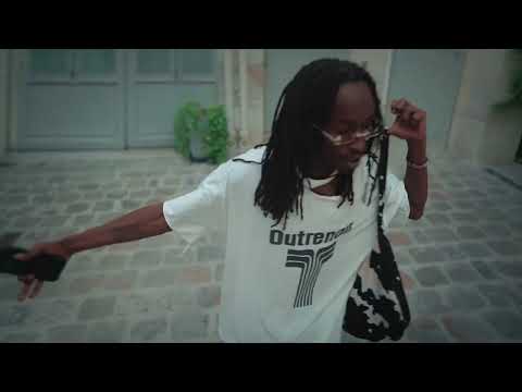 KayCyy - Robbin Dreams (Official Music Video)