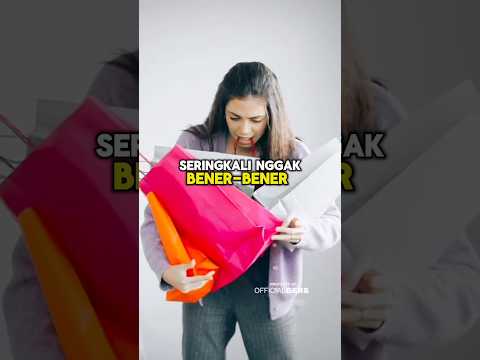 Diskon memang menggoda, tapi sudahkah kamu memastikan barangnya benar-benar dibutuhkan? Cek dulu, ya! 💸✨