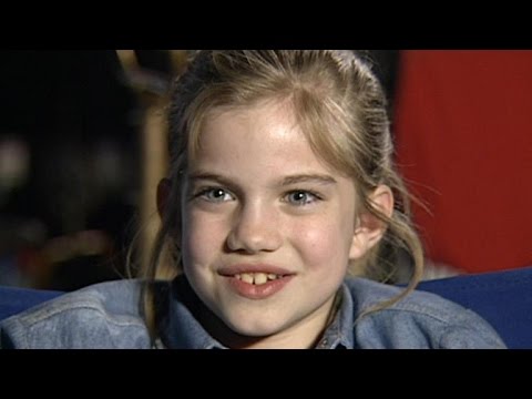 25 Years Later: ‘Veep’ Star Anna Chlumsky Still Practices Exercises Learned on ‘My Girl’