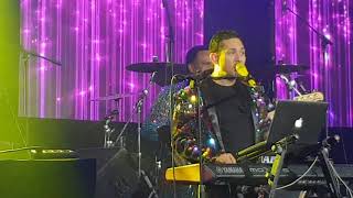 Download lagu T-Vice live Paris- Full Performance- HD mp3