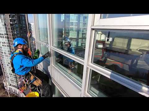 Rope Access Window Cleaners Answer: Why do You Like Your Job?