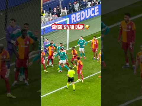😂👏Singo Van Dijk’a Resmen Yapıştı!