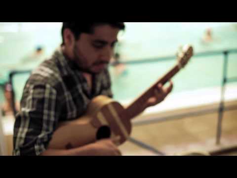 LaVitrola.cl: Felipe Caroca - Quiero dispararle a los aviones con el dedo